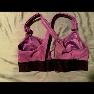 Shefit adjustable sports bra medium